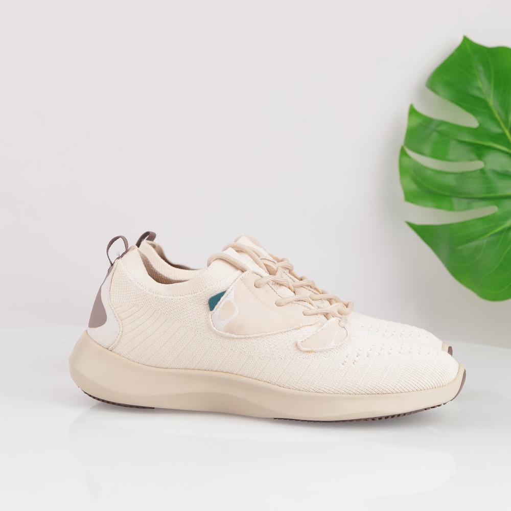 Vessi Womens Everyday Move Sneakers Size 9 Waterproof Beige Knit Lace Up Shoes